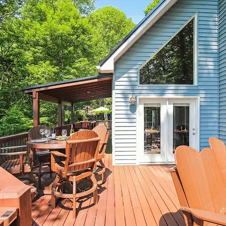 16 Mi To Dt, Hot Tub, Fire Pit, Fp, Secluded Vila